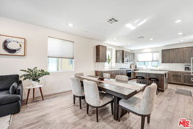 27566 Manzanita Way, Valencia, CA 91381