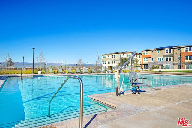 27566 Manzanita Way, Valencia, CA 91381