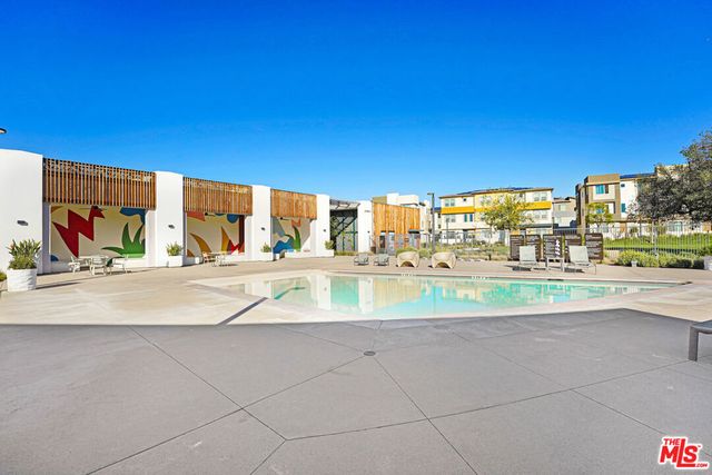 27566 Manzanita Way, Valencia, CA 91381