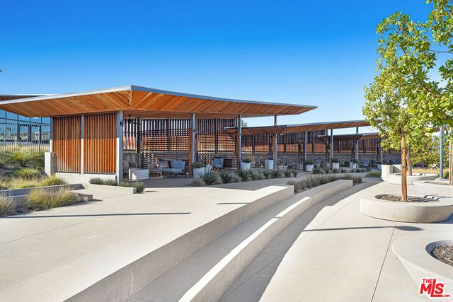 27566 Manzanita Way, Valencia, CA 91381