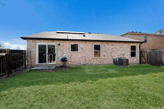 6611 Wood Bench, San Antonio, TX 78233