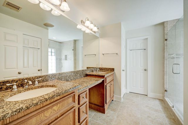 5322 Nett Street C, Houston, TX 77007