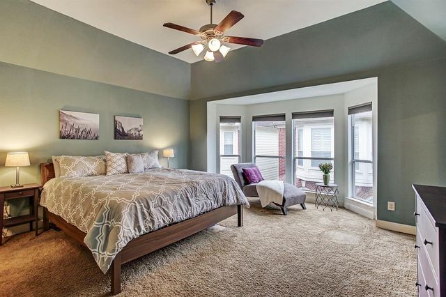 5322 Nett Street C, Houston, TX 77007