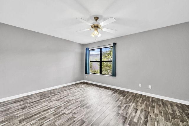 439 Waterway Lane, Fort Walton Beach, FL 32547