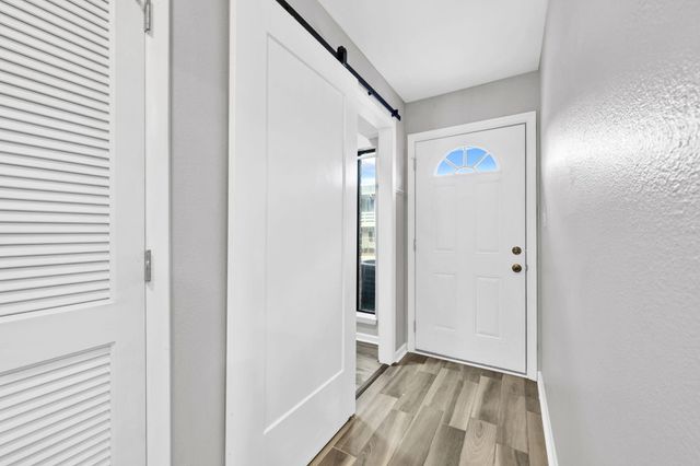 439 Waterway Lane, Fort Walton Beach, FL 32547