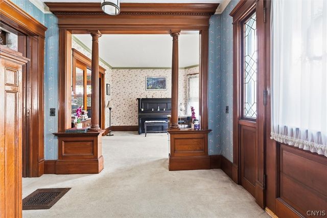 161 East Genesee Street, Auburn, NY 13021