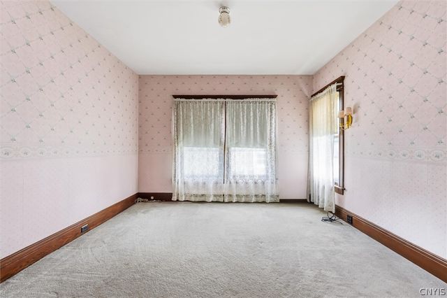 161 East Genesee Street, Auburn, NY 13021