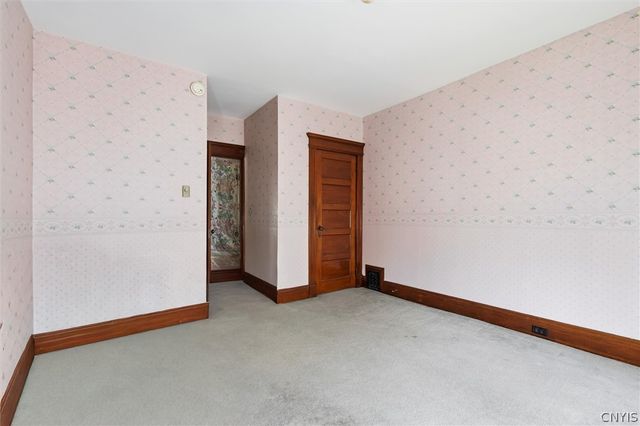 161 East Genesee Street, Auburn, NY 13021