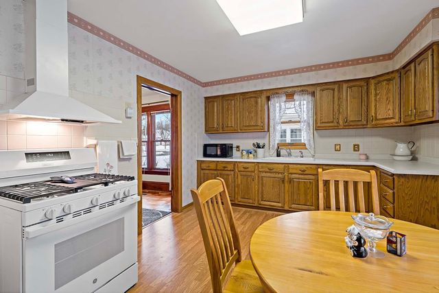 237 10th Avenue N, Hopkins, MN 55343