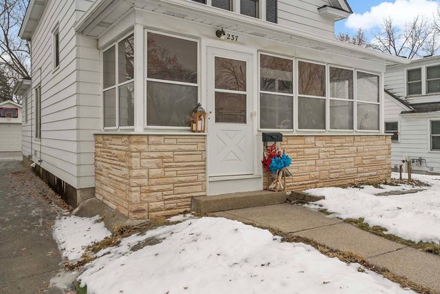 237 10th Avenue N, Hopkins, MN 55343