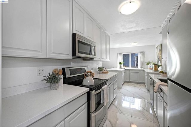 2744 Kennedy St, Livermore, CA 94551