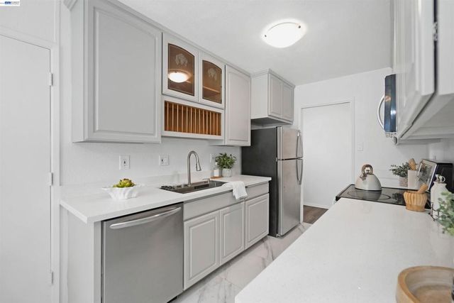 2744 Kennedy St, Livermore, CA 94551