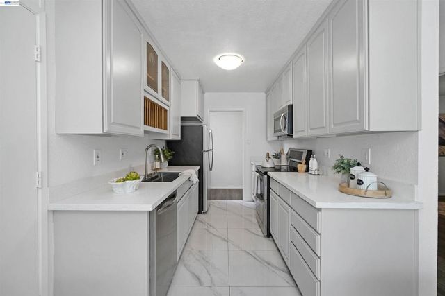 2744 Kennedy St, Livermore, CA 94551