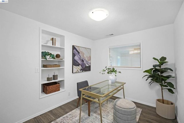 2744 Kennedy St, Livermore, CA 94551
