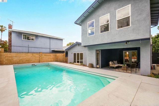 2744 Kennedy St, Livermore, CA 94551