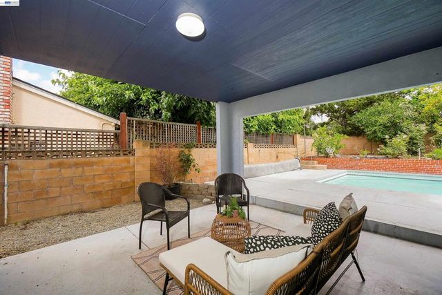 2744 Kennedy St, Livermore, CA 94551