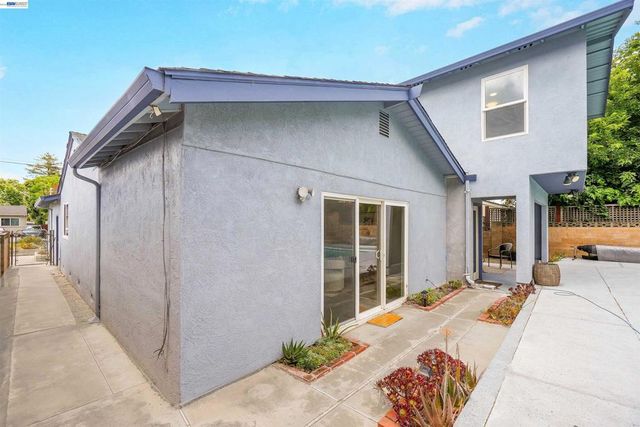2744 Kennedy St, Livermore, CA 94551