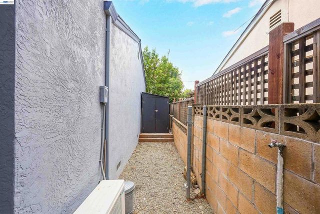 2744 Kennedy St, Livermore, CA 94551