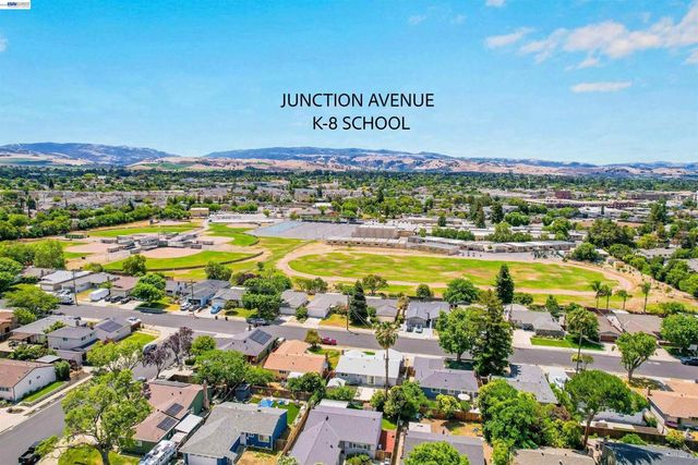 2744 Kennedy St, Livermore, CA 94551