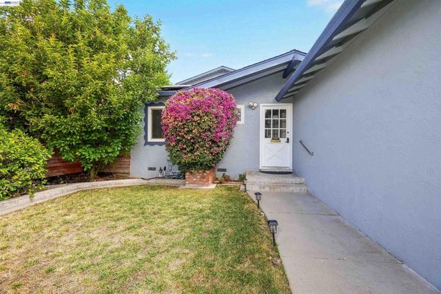 2744 Kennedy St, Livermore, CA 94551
