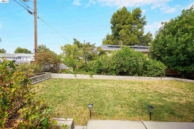 2744 Kennedy St, Livermore, CA 94551