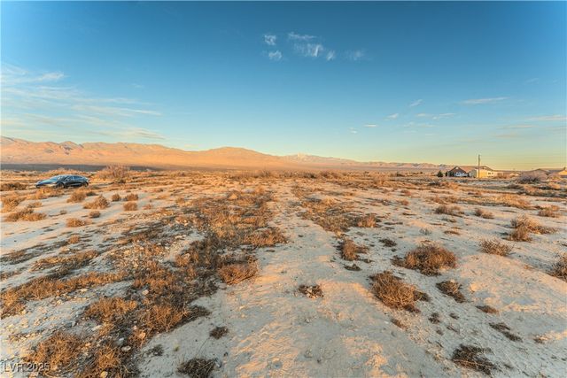 1501 West Fuego Lane, Pahrump, NV 89060