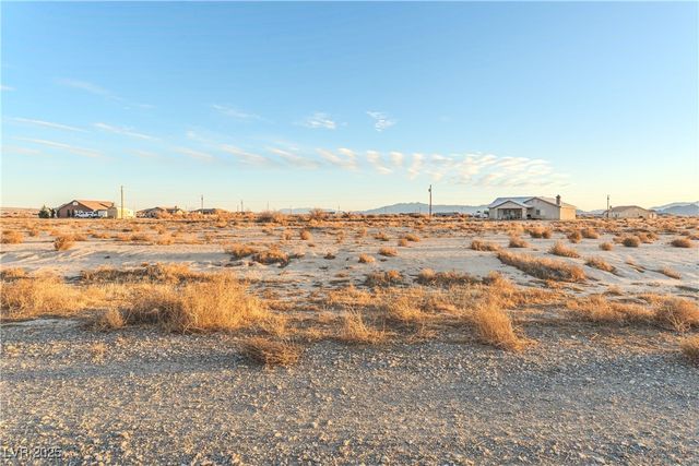 1501 West Fuego Lane, Pahrump, NV 89060