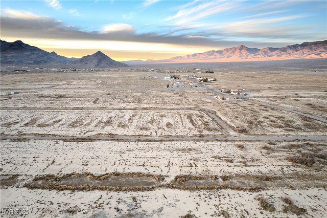 1501 West Fuego Lane, Pahrump, NV 89060