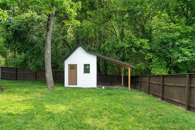 223 Liberty Ln, Madison, TN 37115