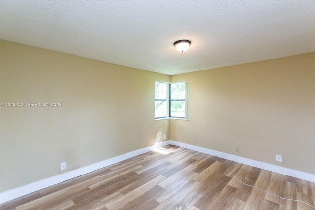 5721 Riverside Drive 202B5, Coral Springs, FL 33067