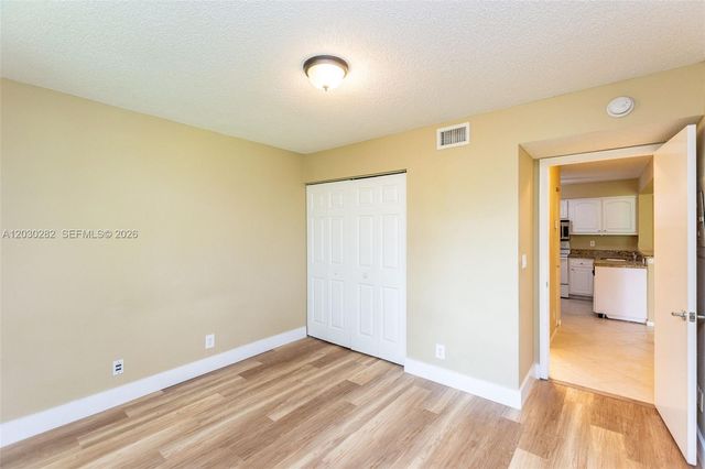 5721 Riverside Drive 202B5, Coral Springs, FL 33067