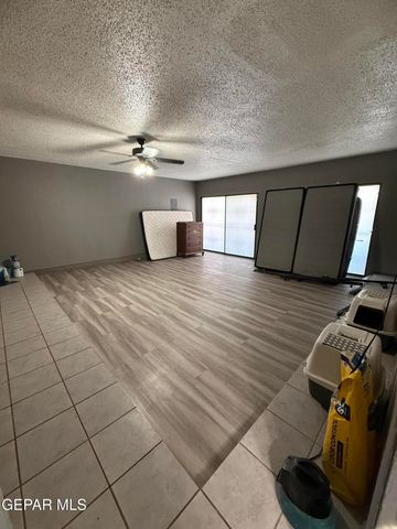 10025 Foothill Drive, El Paso, TX 79924