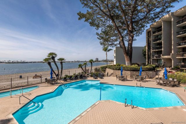 3940 Gresham St 251, San Diego, CA 92109