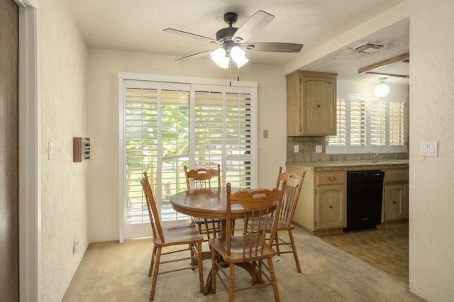 5367 N Briarwood Avenue, Fresno, CA 93711