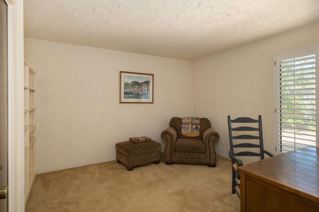 5367 N Briarwood Avenue, Fresno, CA 93711