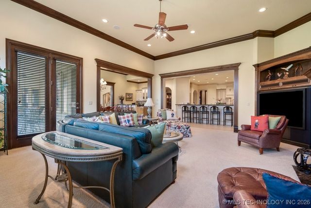 6308 E 105th Street, Tulsa, OK 74137