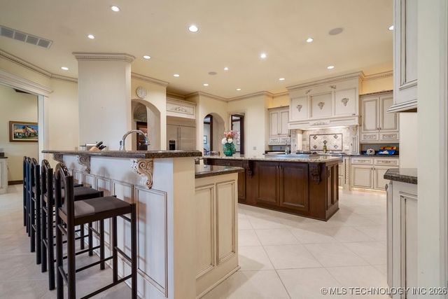 6308 E 105th Street, Tulsa, OK 74137