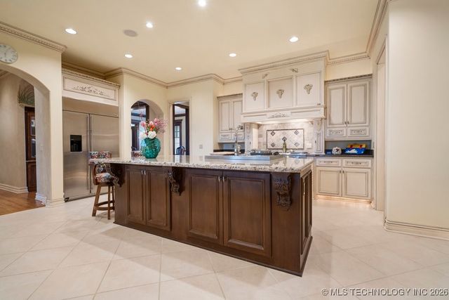 6308 E 105th Street, Tulsa, OK 74137