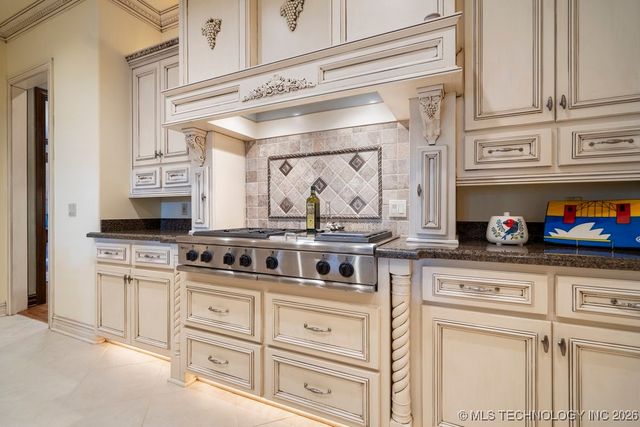 6308 E 105th Street, Tulsa, OK 74137