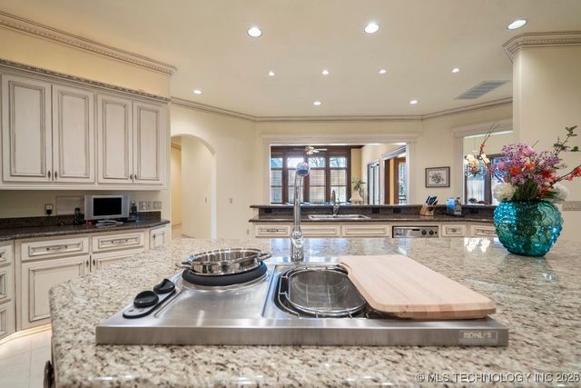 6308 E 105th Street, Tulsa, OK 74137