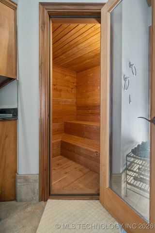 6308 E 105th Street, Tulsa, OK 74137