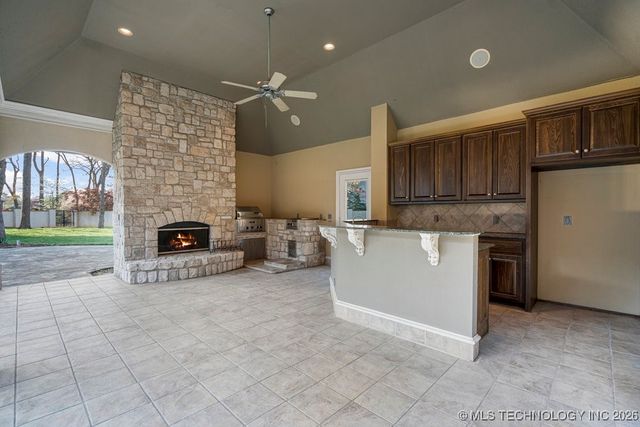 6308 E 105th Street, Tulsa, OK 74137