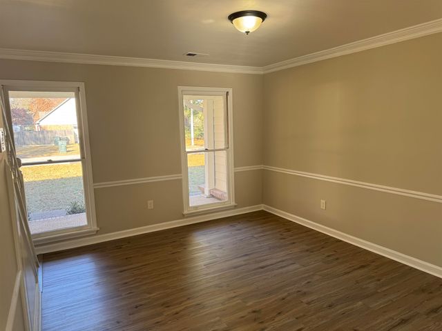 339 OAKLEIGH DR, Collierville, TN 38017