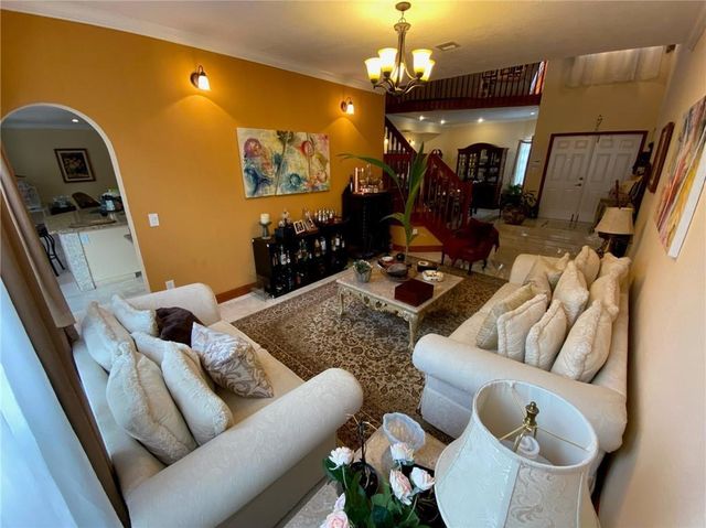 10747 NW 70th Terrace, Doral, FL 33178