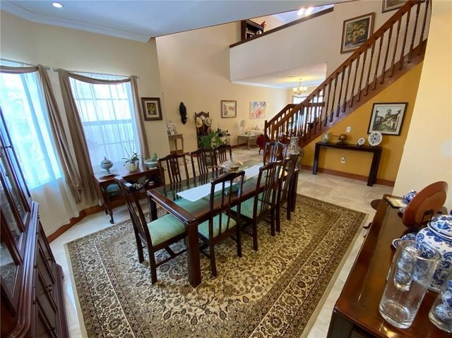 10747 NW 70th Terrace, Doral, FL 33178
