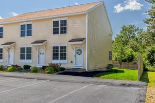 37 Highland Ave Apt 1, Derry, NH 03038