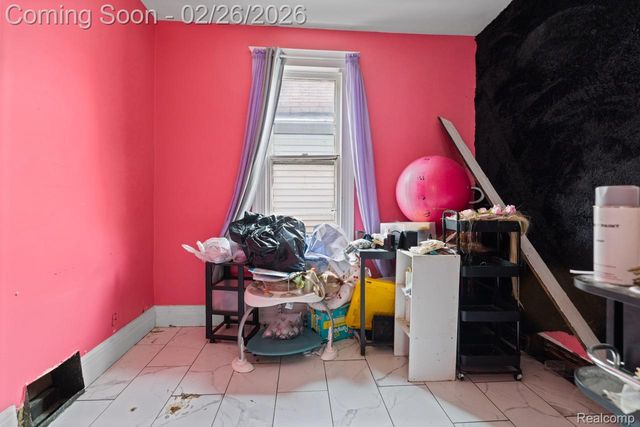 6847 Bulwer Street, Detroit, MI 48210