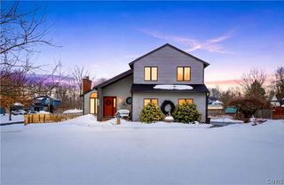 3291 Greenleafe Dr, Lysander, NY 13135