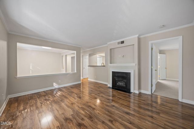 1031 Nicholwood Drive 205, Raleigh, NC 27605