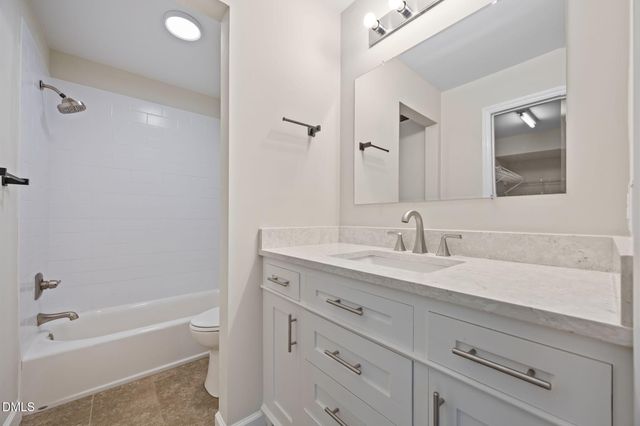 1031 Nicholwood Drive 205, Raleigh, NC 27605